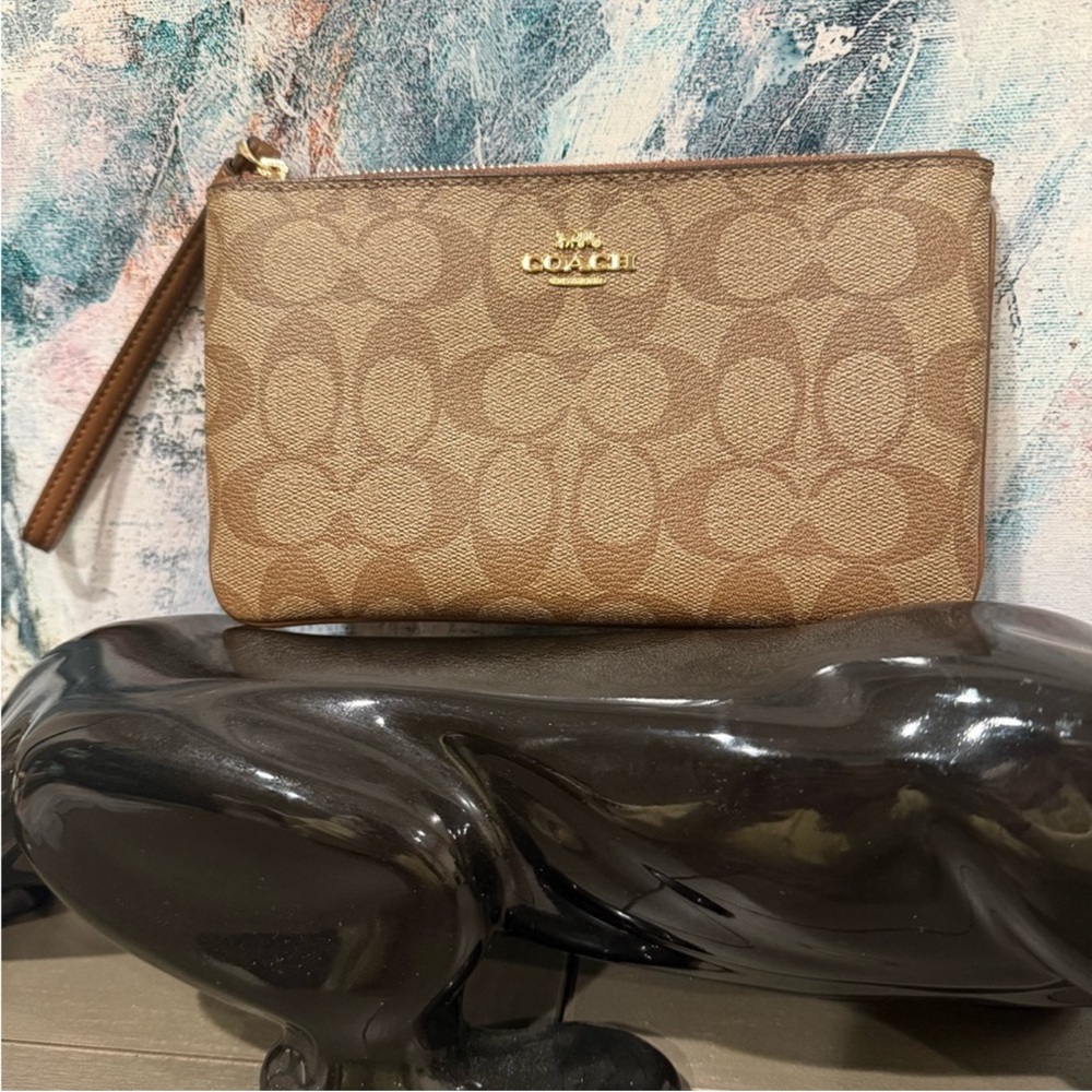 Coach Brown Signature Wristlet New